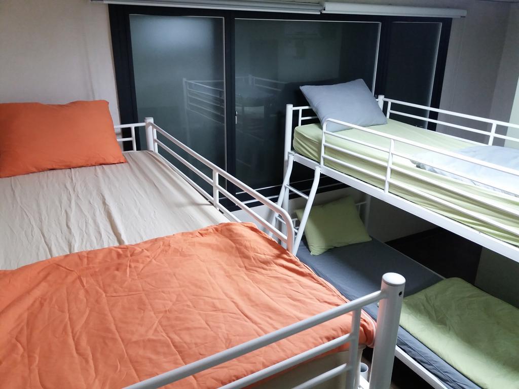 Vin Hostel