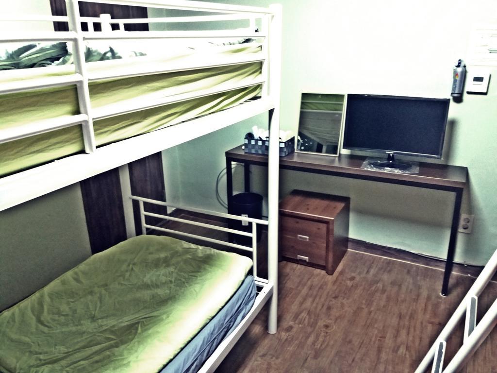 Hostel Vin
